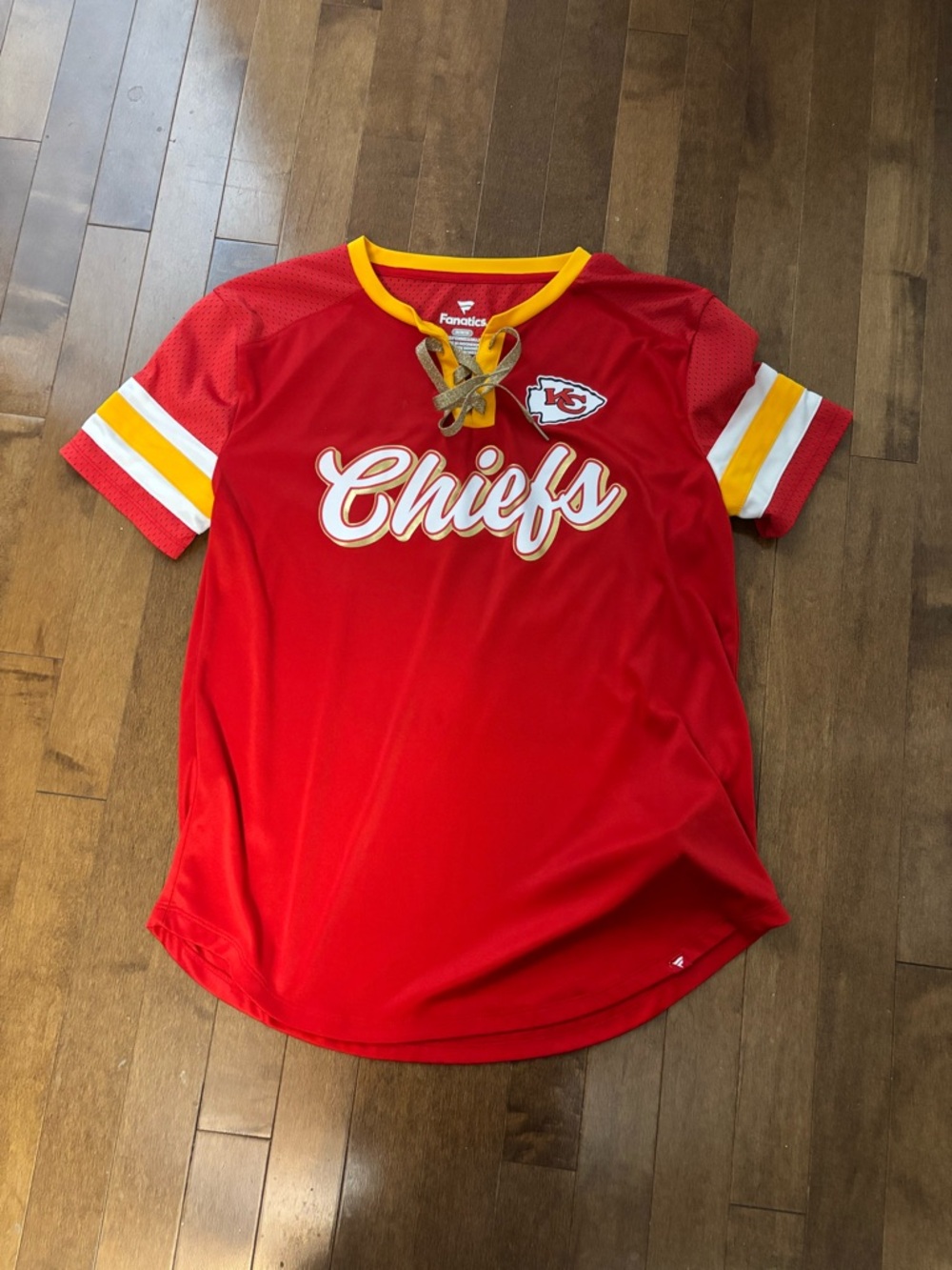 Fanatics Woman’s Kansas City Chiefs Red Lace-Up Jersey Top